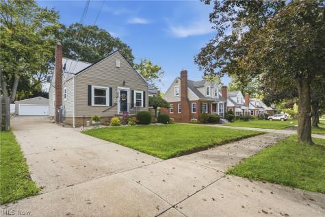 88 Ansel Avenue Akron OH 44312