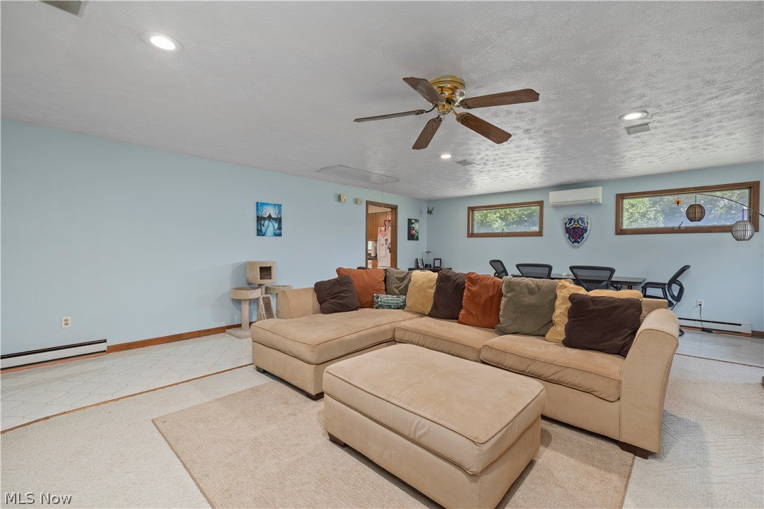 2565 Abbe Road Sheffield Village OH 44054