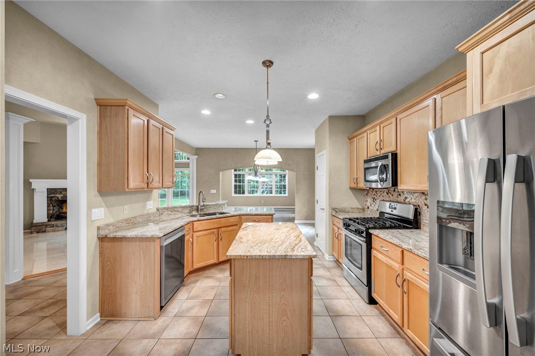 7043 Navajo Trail Solon OH 44139