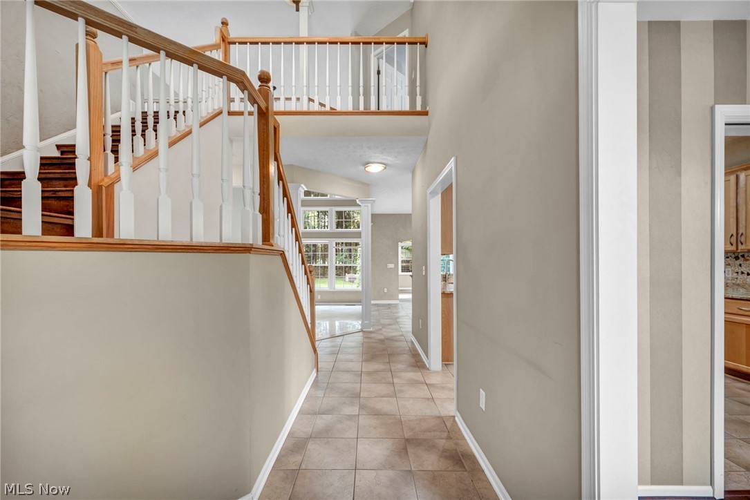 7043 Navajo Trail Solon OH 44139