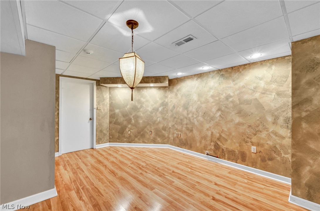 7043 Navajo Trail Solon OH 44139