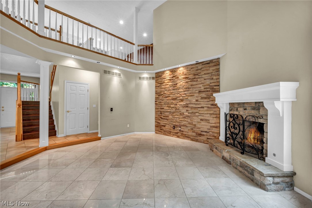 7043 Navajo Trail Solon OH 44139