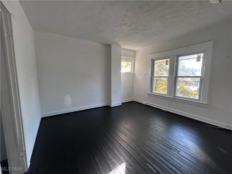 12209 Ingomar Avenue Cleveland OH 44108