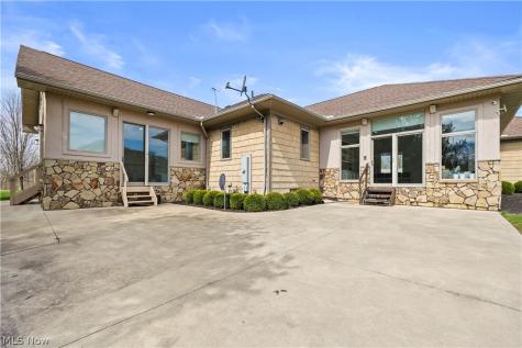 2240 Sunrise Oval Medina OH 44256