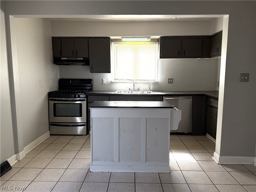 314 Adelaide Avenue SE Warren OH 44483