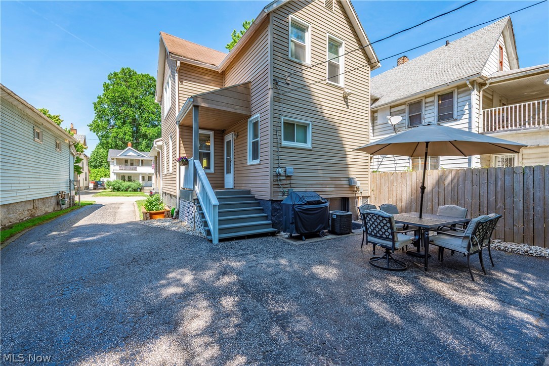 1347 W 83rd Street Cleveland OH 44102