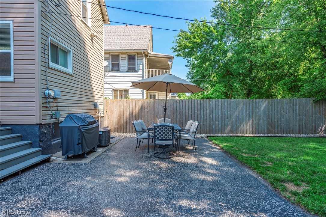 1347 W 83rd Street Cleveland OH 44102