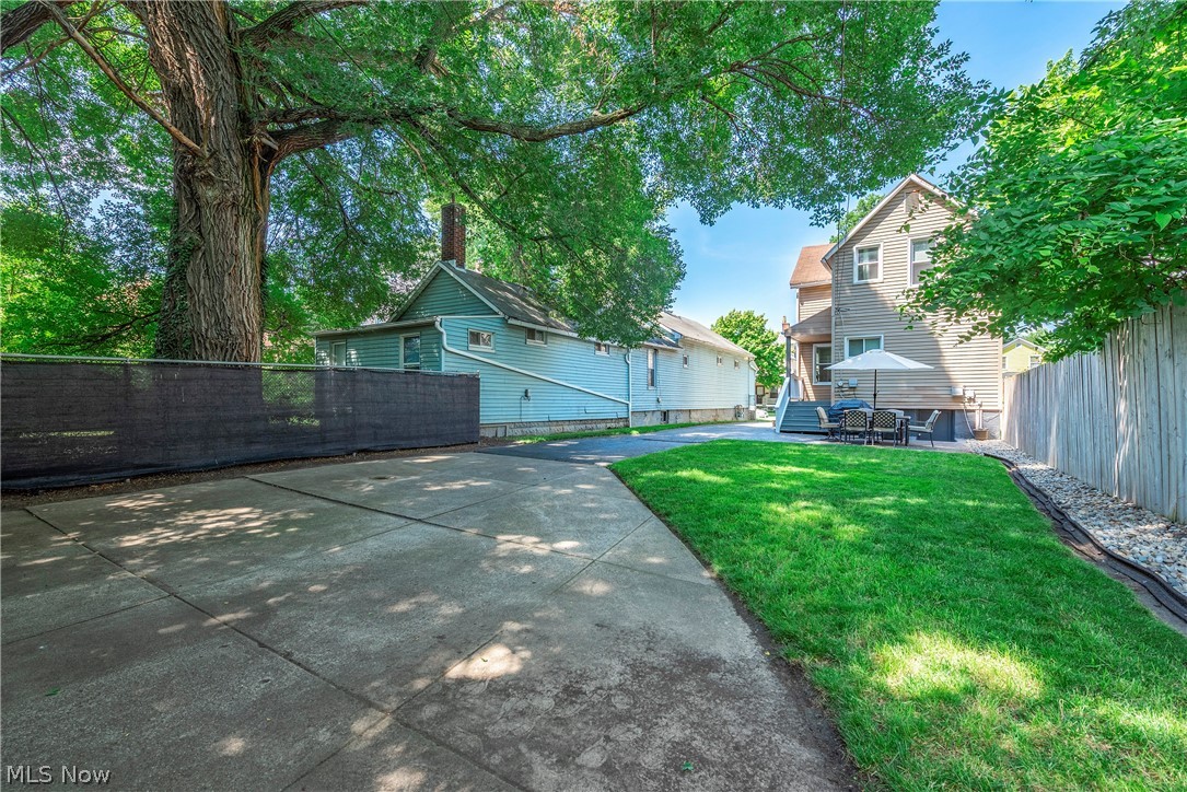 1347 W 83rd Street Cleveland OH 44102