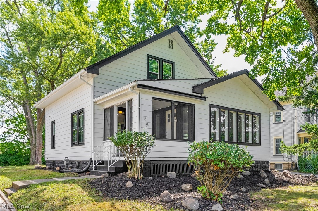 45 Summit Avenue Niles OH 44446