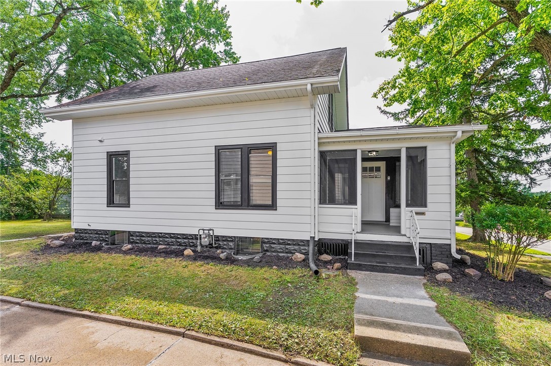 45 Summit Avenue Niles OH 44446