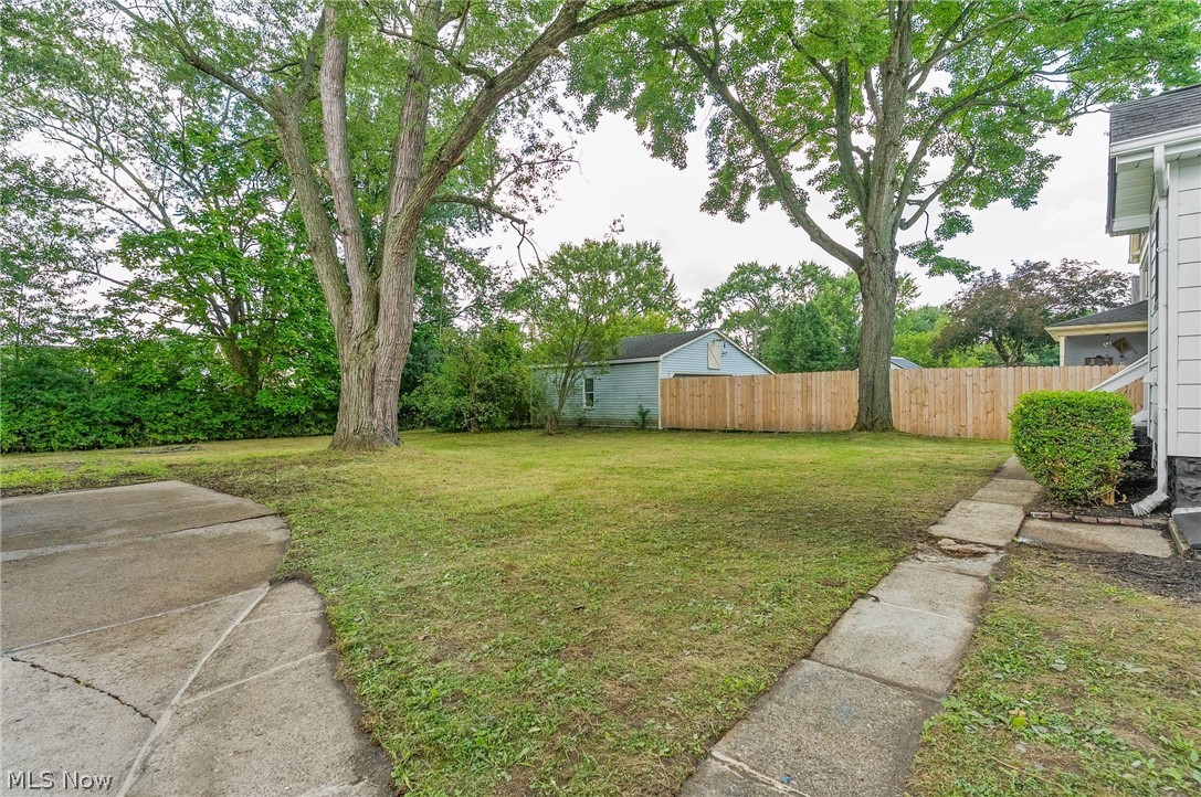 45 Summit Avenue Niles OH 44446