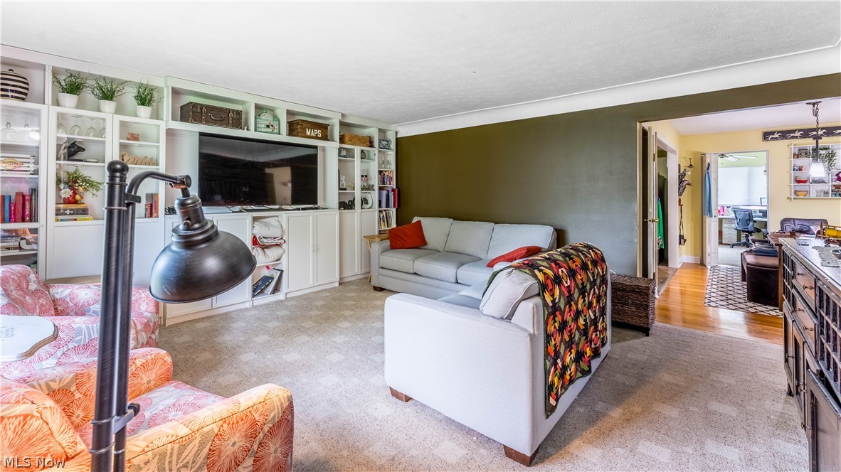 6572 Beverly Drive Parma Heights OH 44130