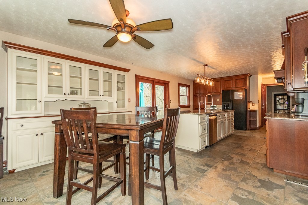 9025 Mulberry Road Chesterland OH 44026