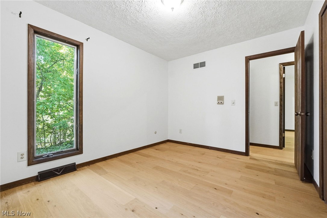 6294 Cheryl Place Painesville OH 44077