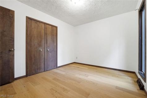 6294 Cheryl Place Painesville OH 44077