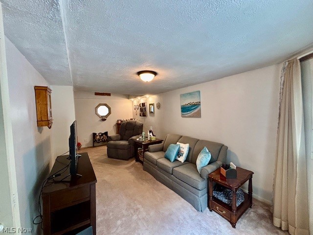 147 Northgate Drive NE Warren OH 44484