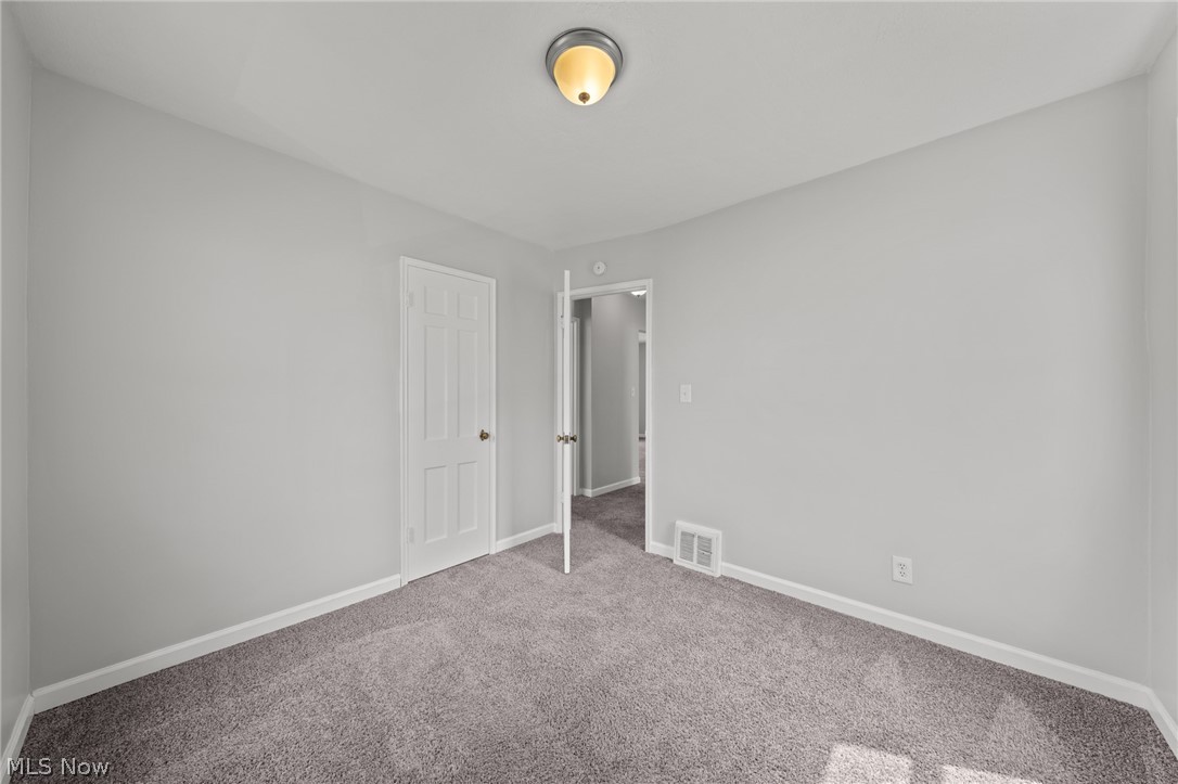 2376 Harding Road Cuyahoga Falls OH 44223