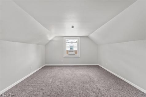 2376 Harding Road Cuyahoga Falls OH 44223