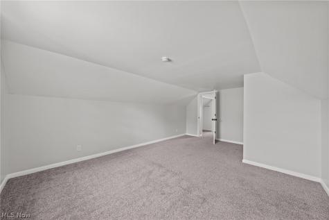 2376 Harding Road Cuyahoga Falls OH 44223