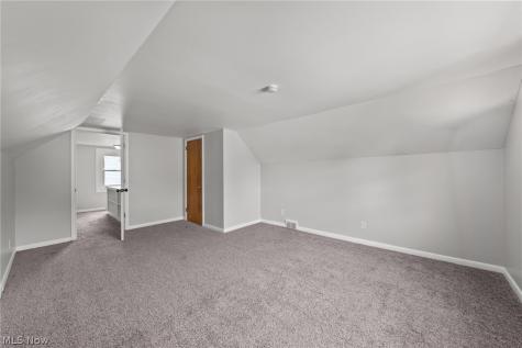 2376 Harding Road Cuyahoga Falls OH 44223