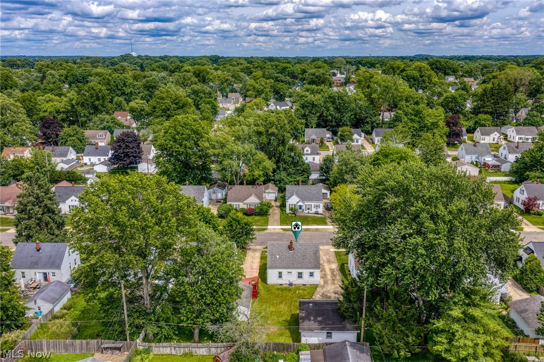 2376 Harding Road Cuyahoga Falls OH 44223