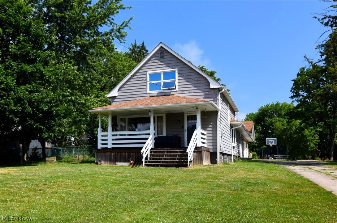 1031 E Wallings Road Broadview Heights OH 44147