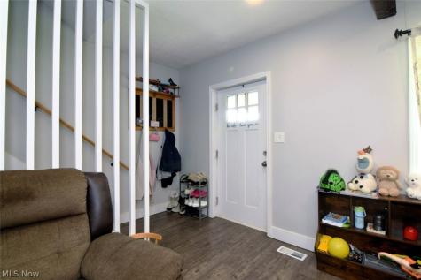 1031 E Wallings Road Broadview Heights OH 44147
