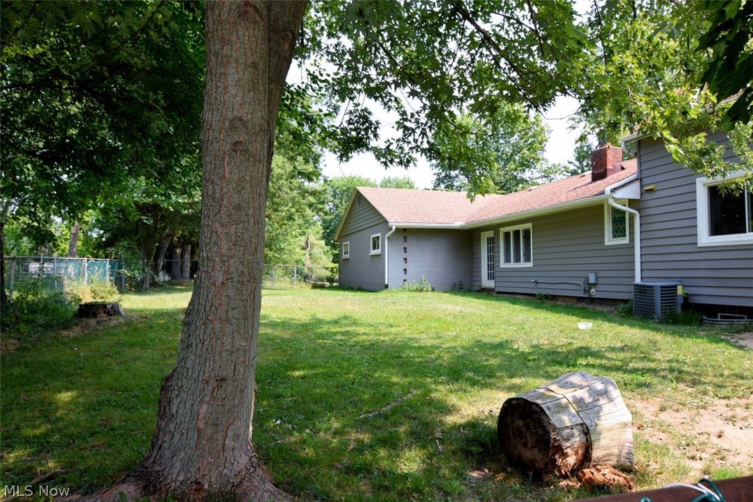 1031 E Wallings Road Broadview Heights OH 44147