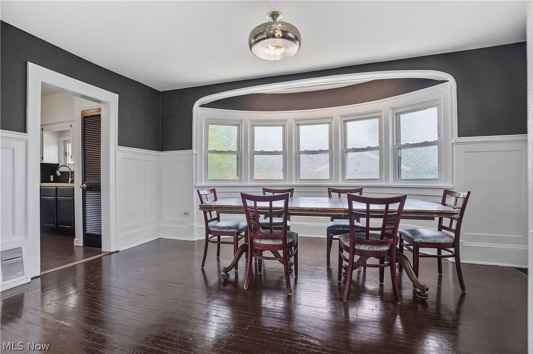 1169 Berwin Akron OH 44310