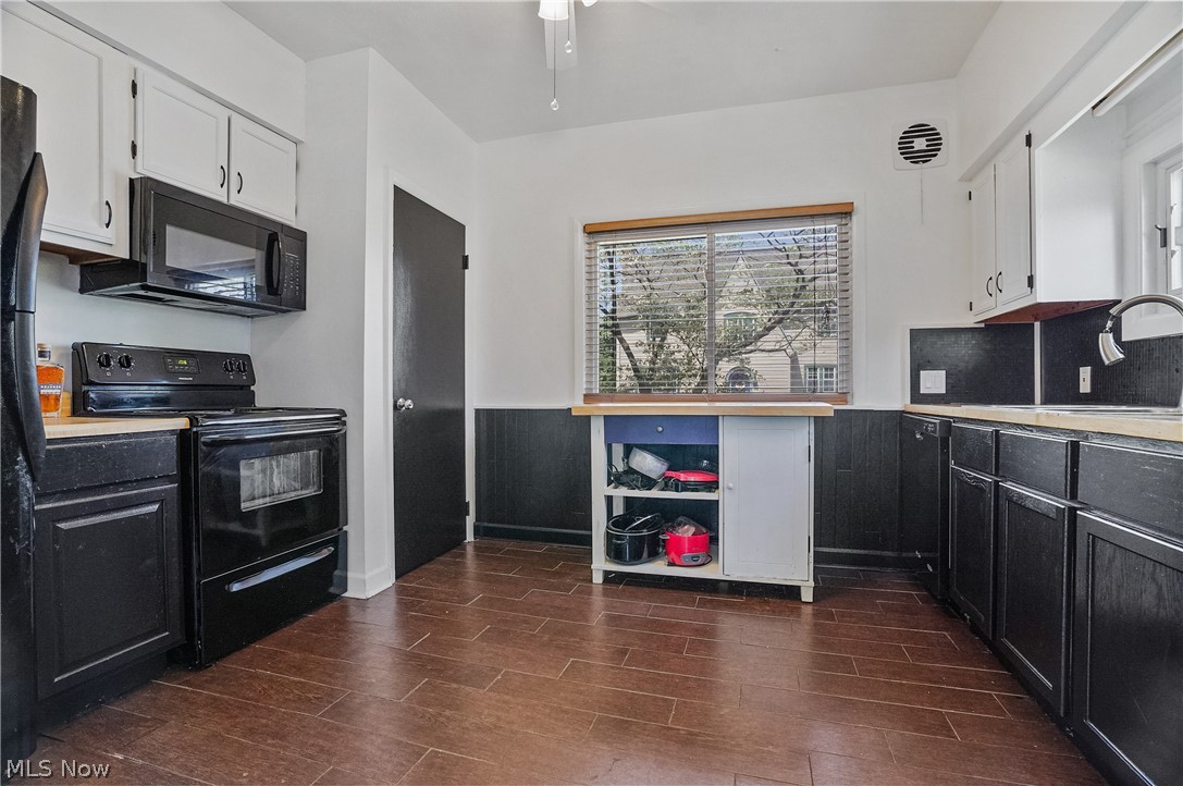 1169 Berwin Akron OH 44310