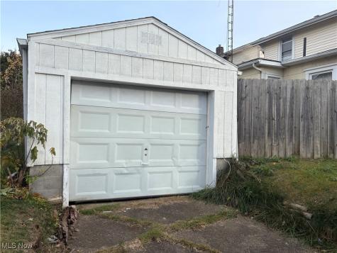 2529 17th Street NE Canton OH 44705