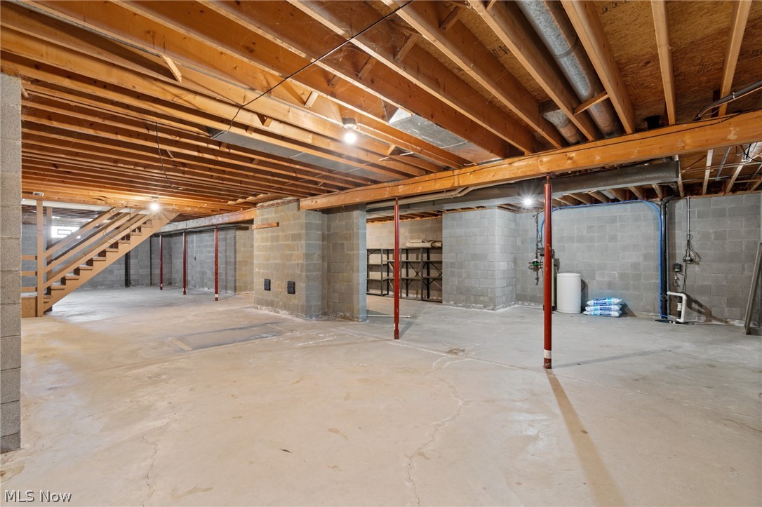 224 Tanglewood Drive Dalton OH 44618