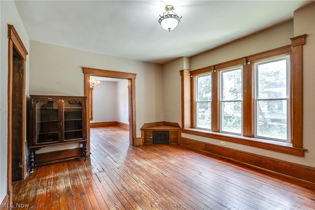 567 Crosby Street Akron OH 44302