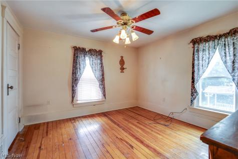 567 Crosby Street Akron OH 44302