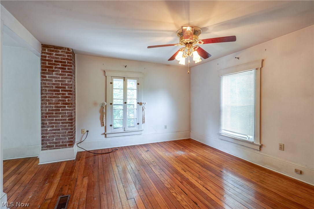 567 Crosby Street Akron OH 44302