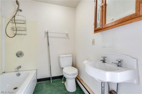 567 Crosby Street Akron OH 44302