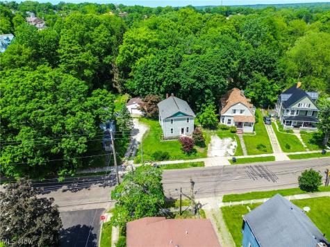 567 Crosby Street Akron OH 44302