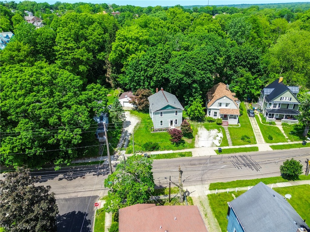 567 Crosby Street Akron OH 44302