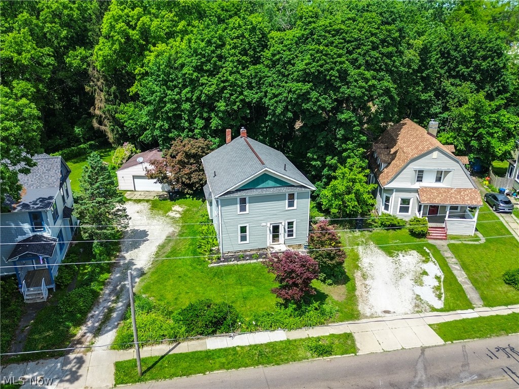 567 Crosby Street Akron OH 44302