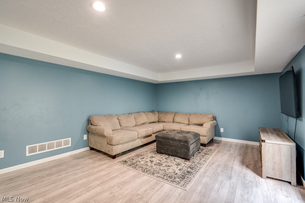 7821 W List Lane Parma OH 44130