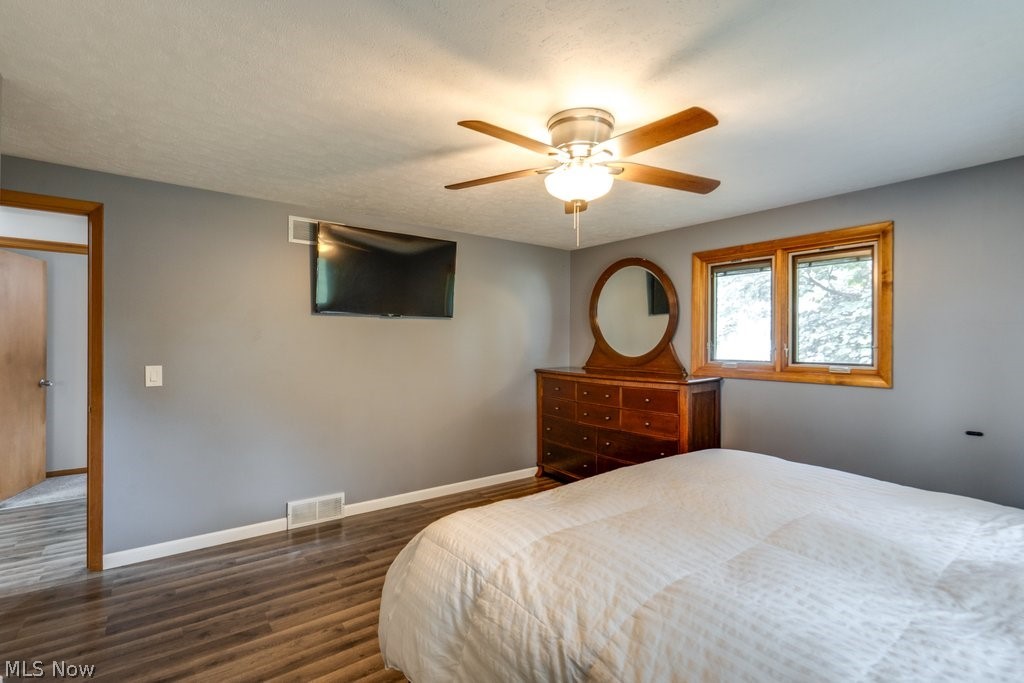 7821 W List Lane Parma OH 44130