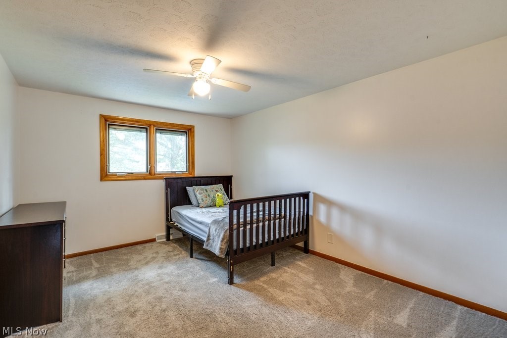 7821 W List Lane Parma OH 44130