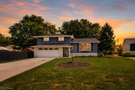 7821 W List Lane Parma OH 44130