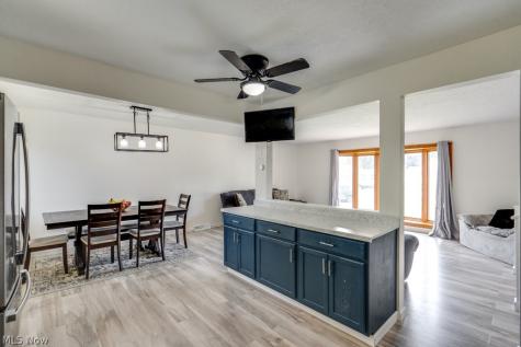 7821 W List Lane Parma OH 44130