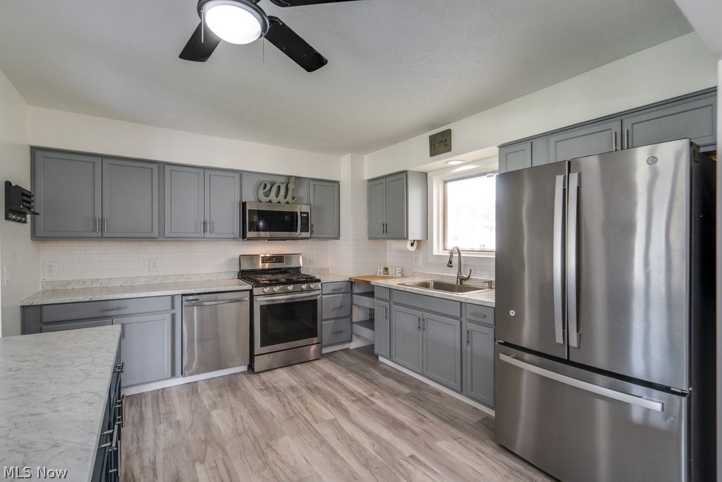 7821 W List Lane Parma OH 44130