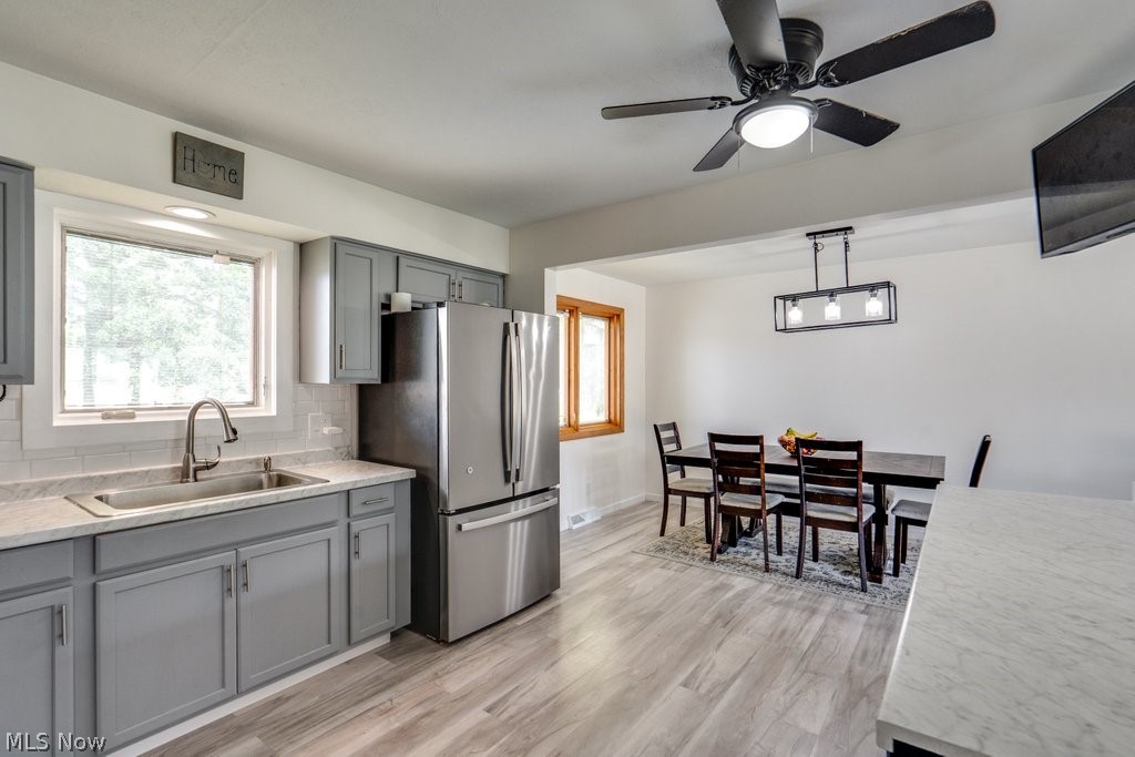 7821 W List Lane Parma OH 44130