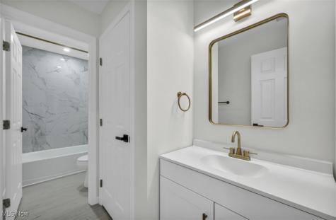 5197 Milo Maple Heights OH 44137