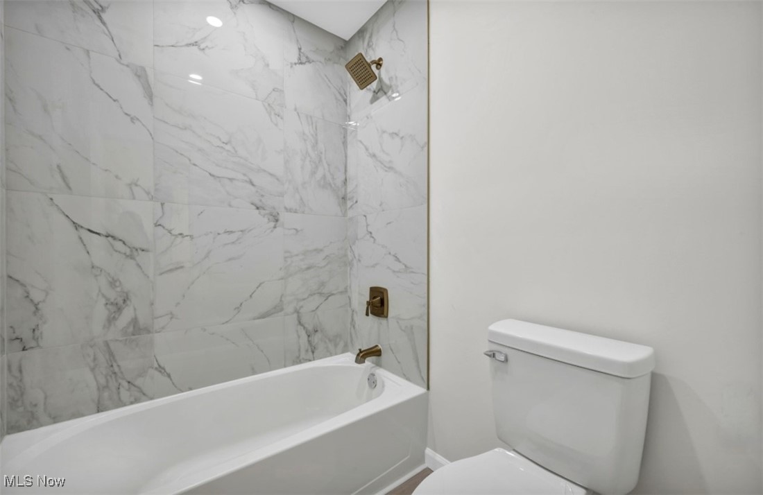 5197 Milo Maple Heights OH 44137