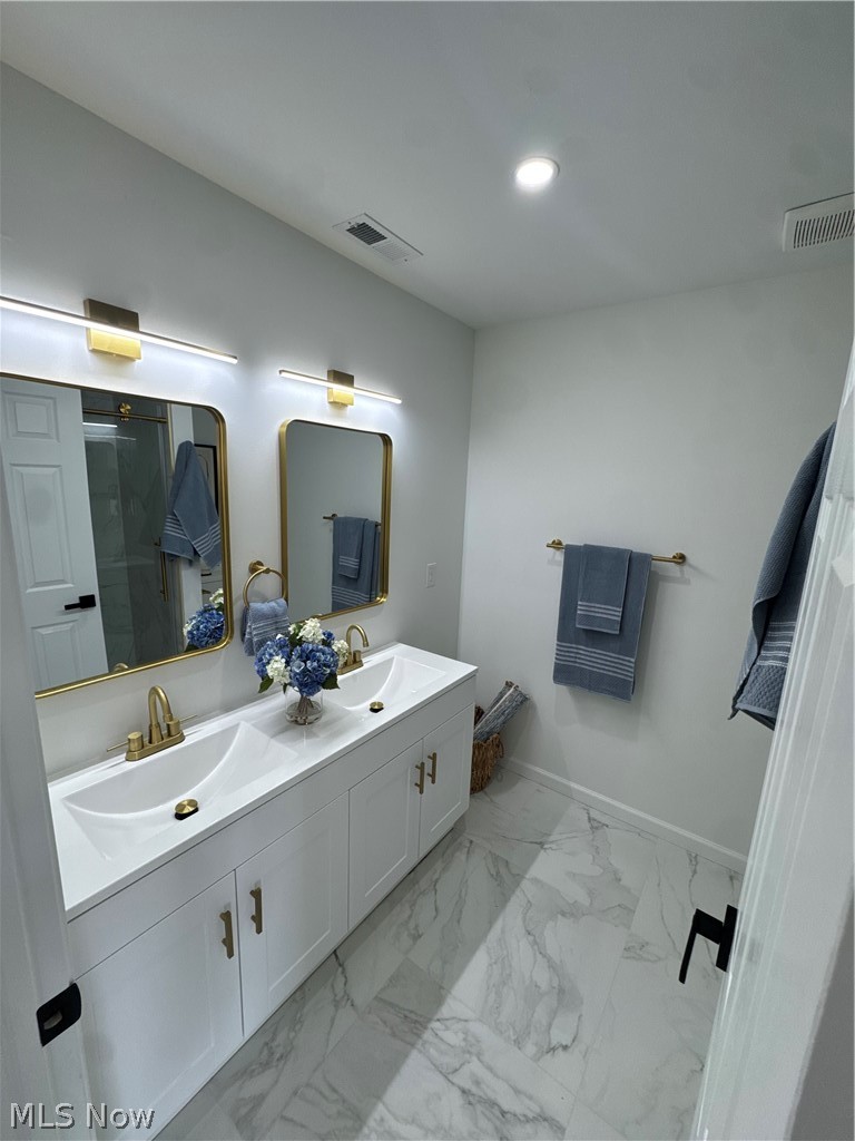 5197 Milo Maple Heights OH 44137