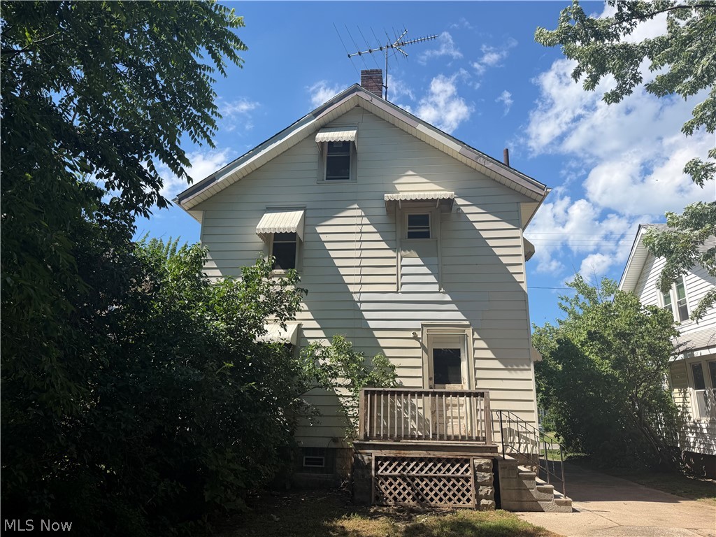 1049 W 12th Street Lorain OH 44052